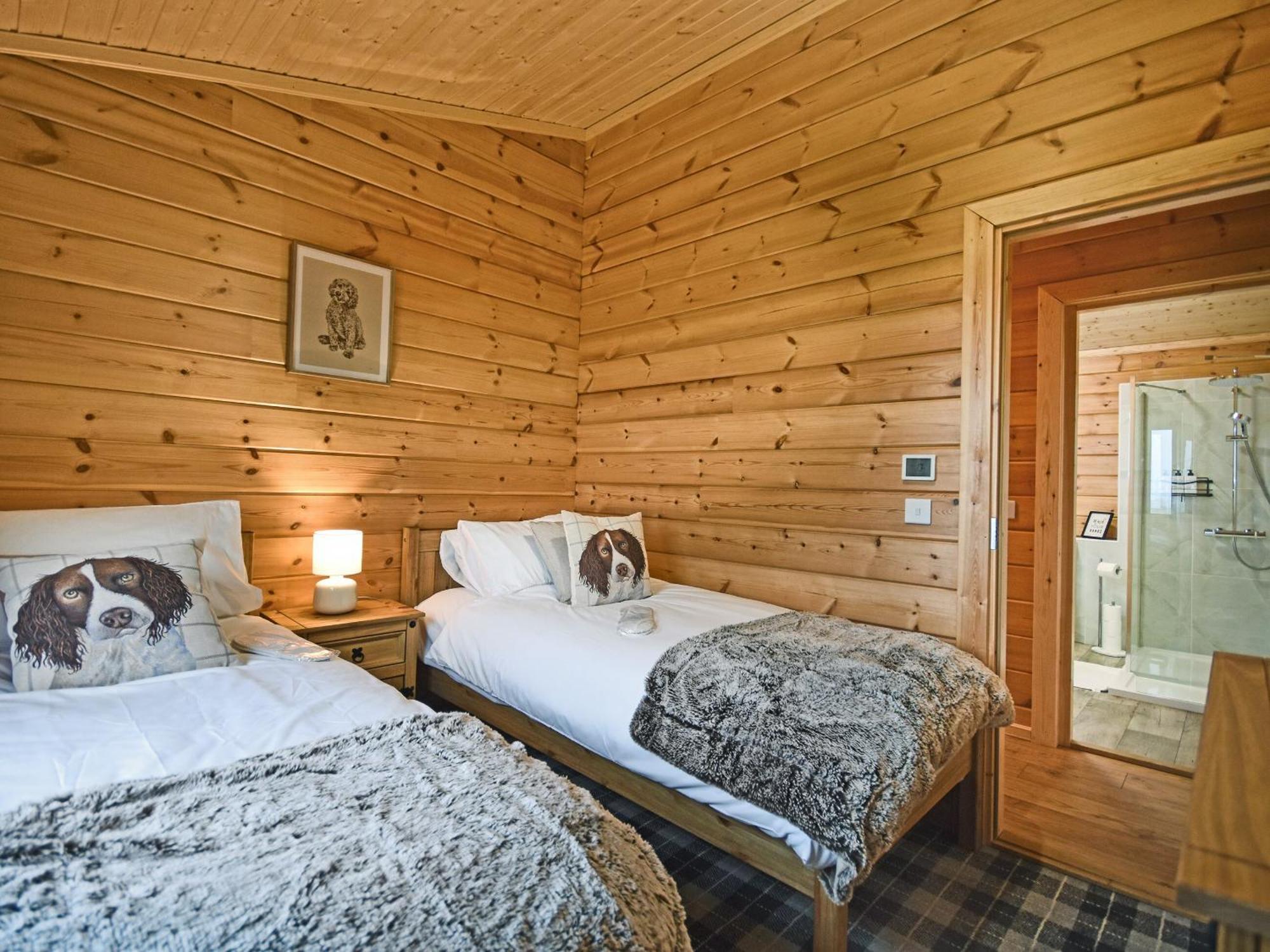 Stag Lodge Falkirk Bagian luar foto